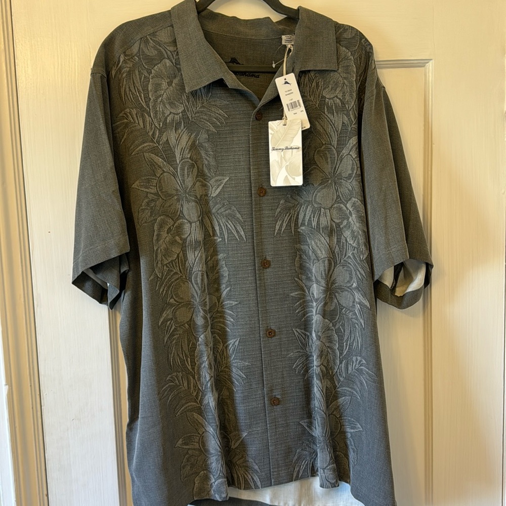 Tommy Bahama Gray Floral Print Men’s Dress Shirt